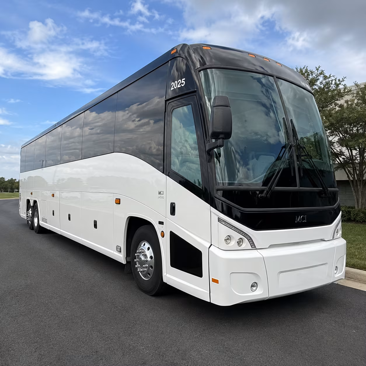 busrentalbrookline com makes red sox game day shuttles from brookline simple